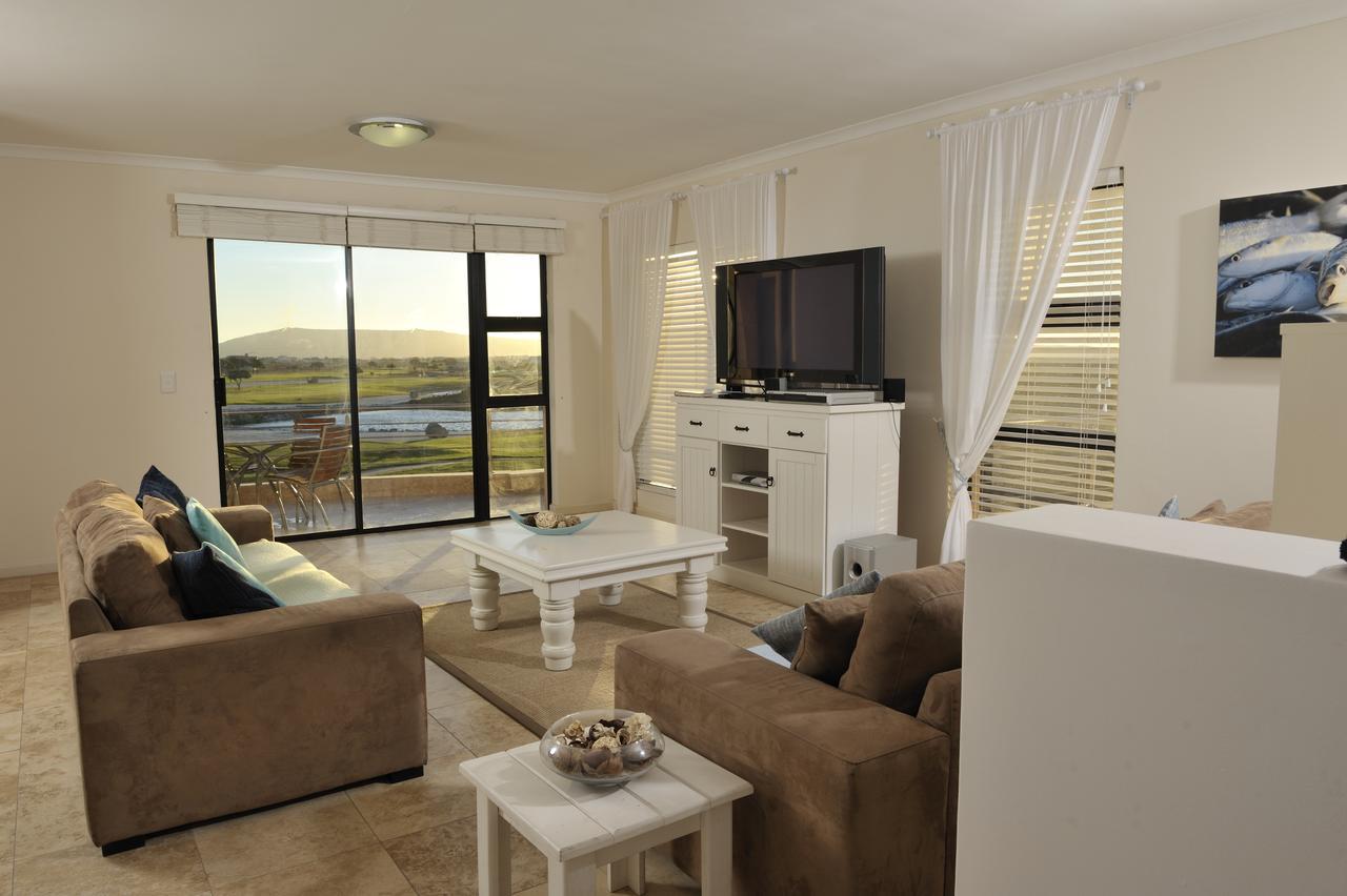 Langebaan Country Estate Apartment Bagian luar foto